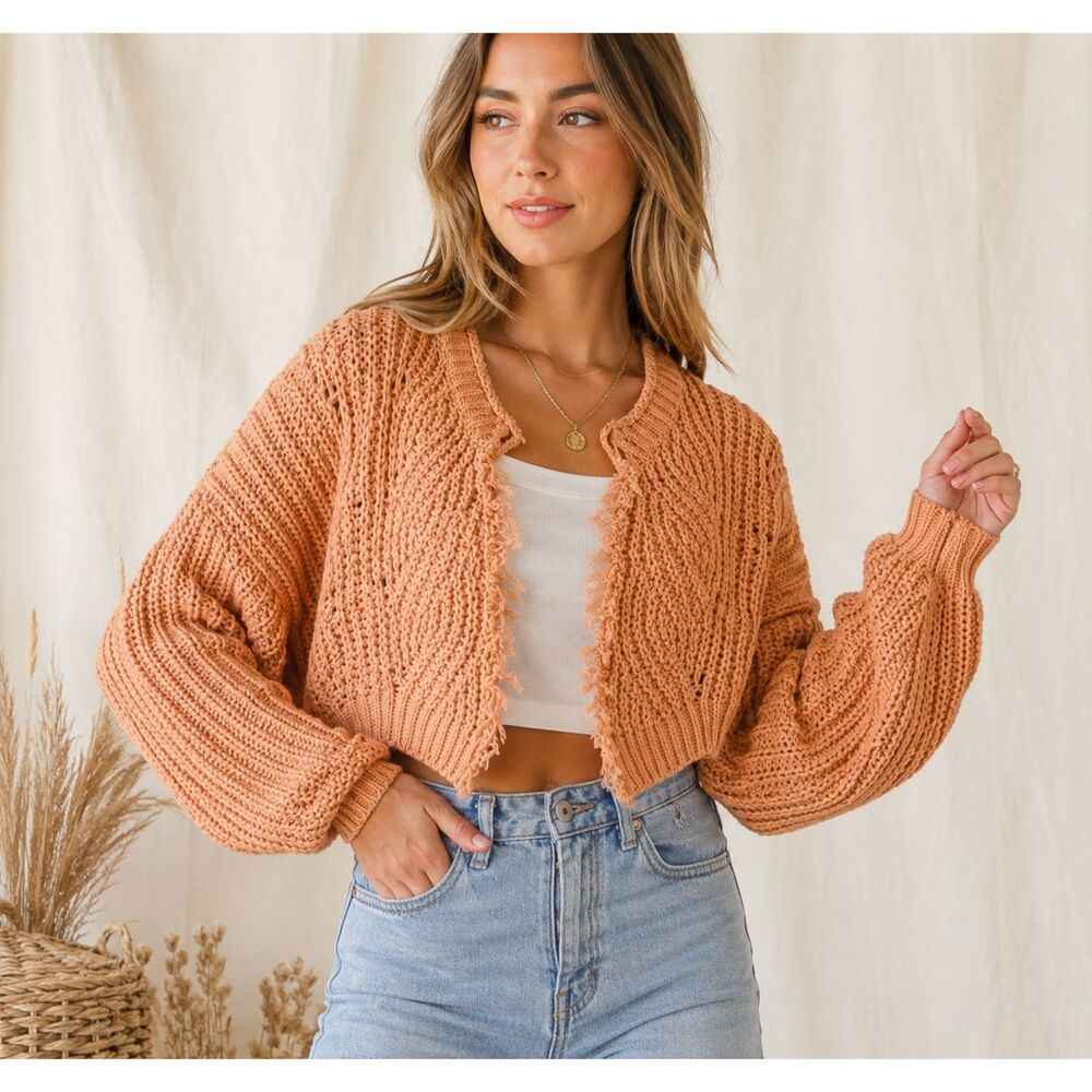 POL Pink Cardigan Sweater Size M Cropped Chunky Knit Open Front Boho